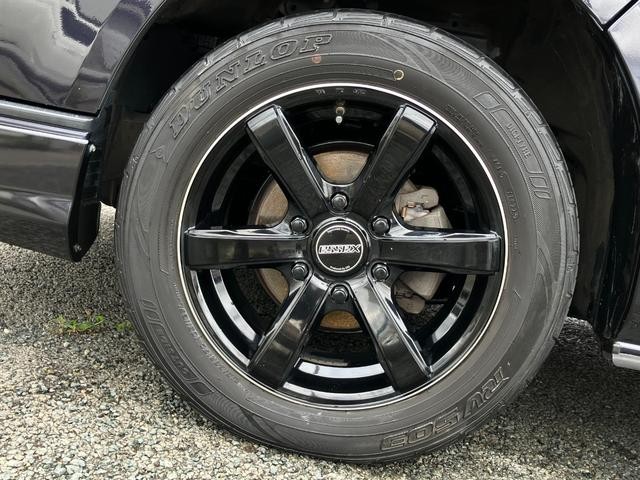 0940095A30260928W00218.jpg