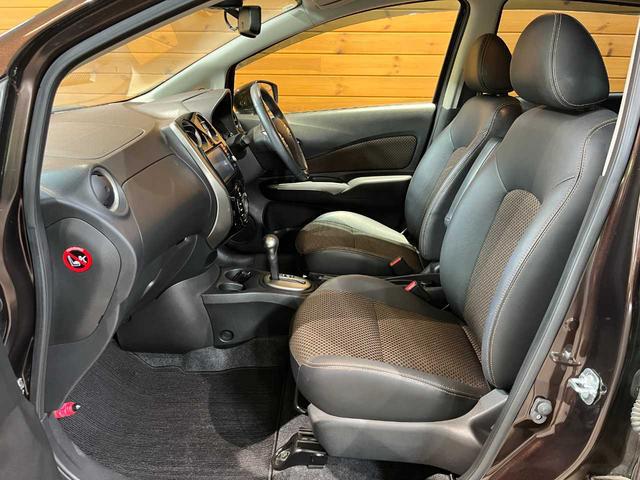 0903821A30260619W00217.jpg