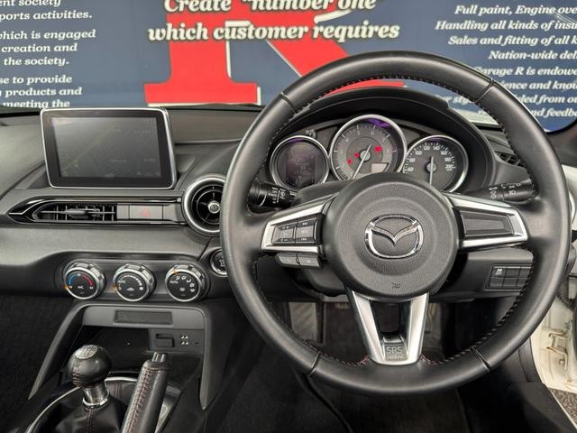 0560342A30261004W00309.jpg