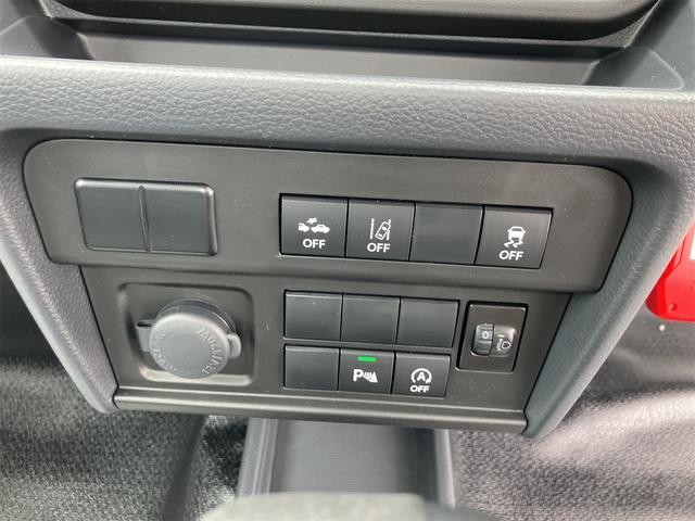 0202095A30260705W00308.jpg