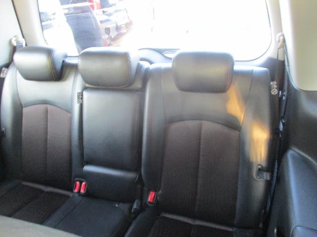 0902445A30260823W00112.jpg