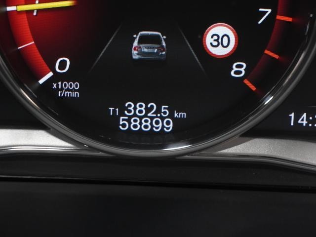 26484303_carP_l_6.jpg