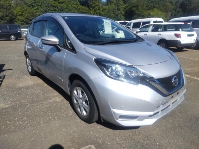 26917111_carP_l_4.jpg