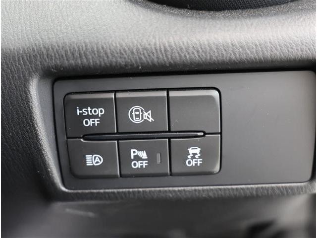 0202274A30261028W01915.jpg