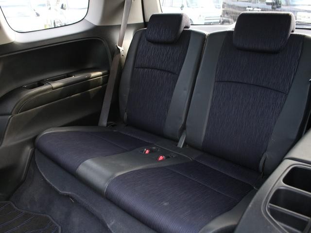 0520046A30260627W01411.jpg