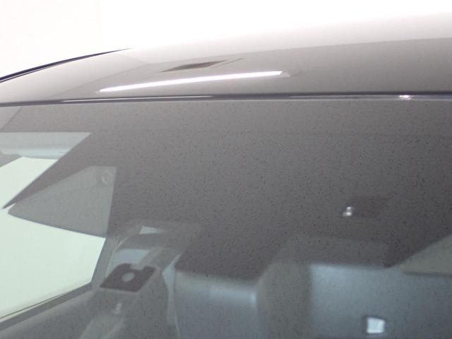 0509002A30260726W00109.jpg