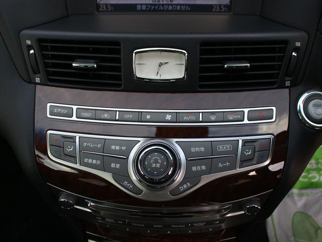 0520046A30260627W01916.jpg