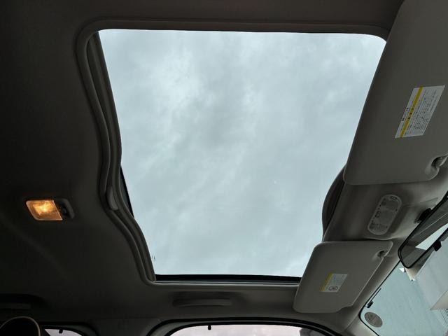 1200563A30261007W00617.jpg