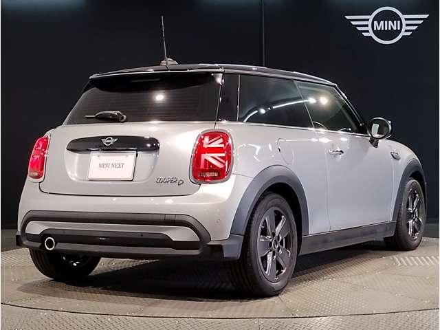 24632989_carP_l_6.jpg