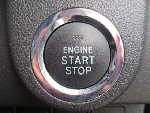 0903753A30260512W00107.jpg