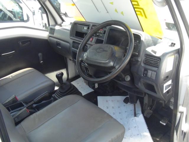 1101270A30260609W01014.jpg