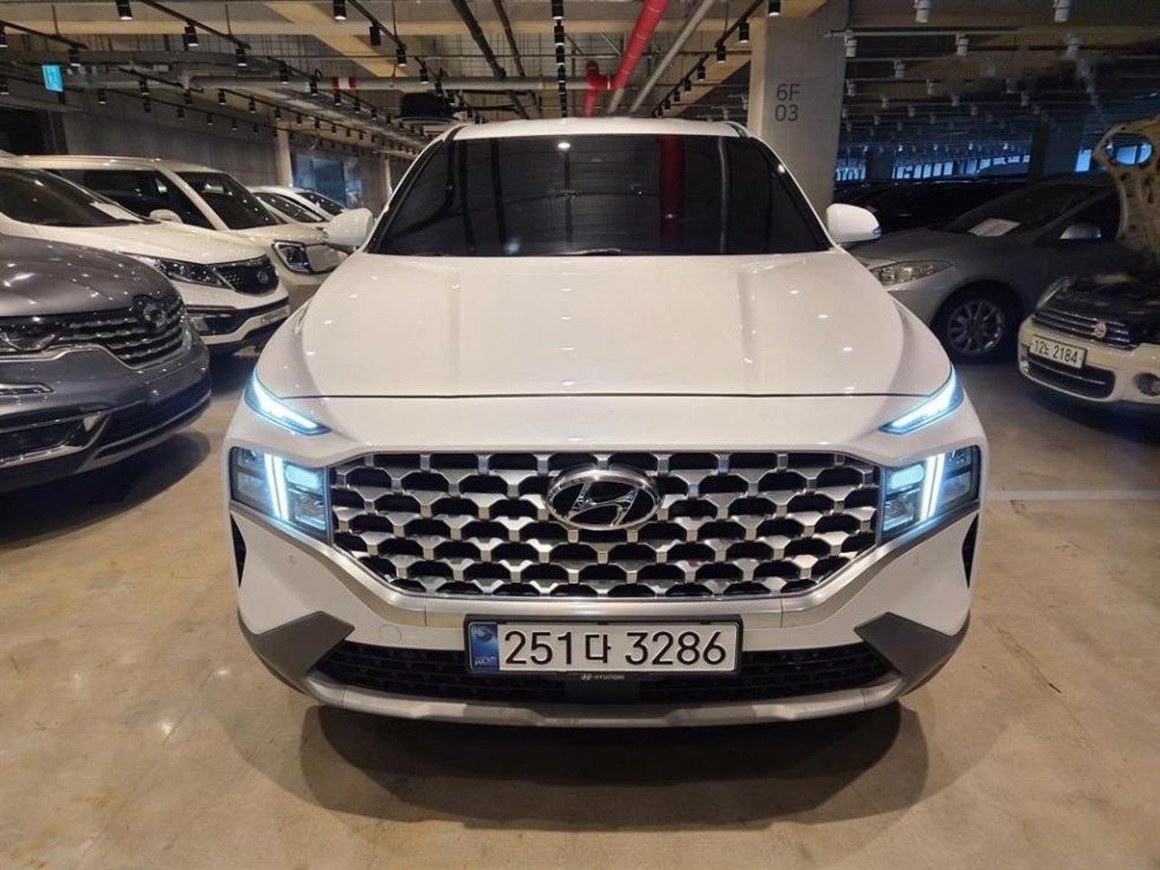 2020 Hyundai Santa, photo 1 of 1