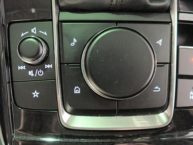 0206157A30261009W00112.jpg