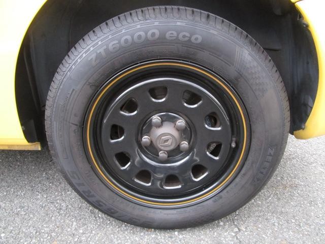 9570346A30260728W00115.jpg