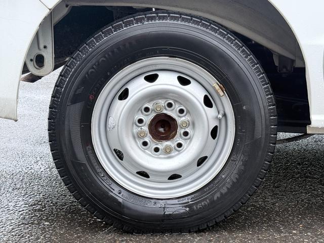 0509024A30260528W00318.jpg