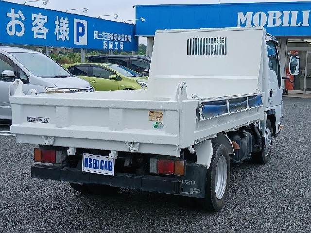 8677ab732f61cbb09259850cf15fc23f.jpg