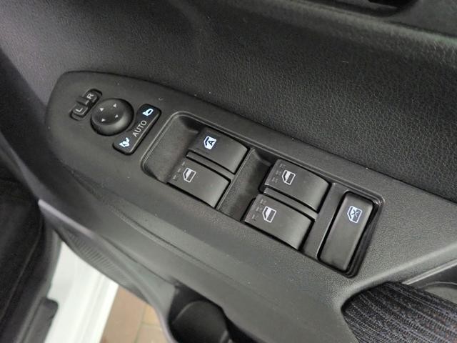 0201999A30261024W00513.jpg