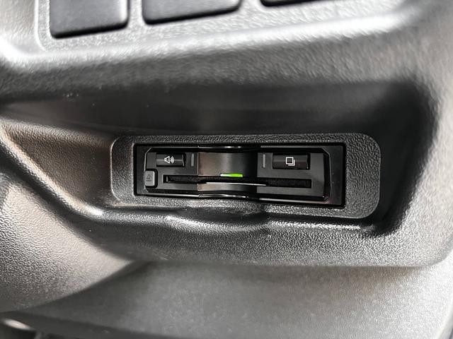 0500199A20260825W00418.jpg