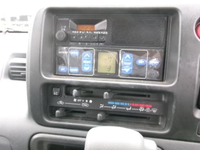 0500952A30260909W00110.jpg