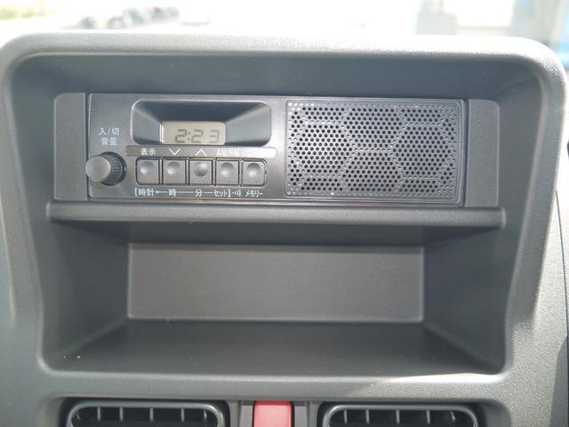 0700285A30260412W00212.jpg