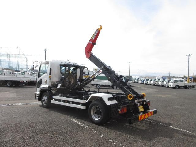 6ce4fbe1491eaa5fb689b3a08b6e9061.jpg