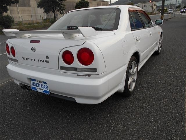 27210363_carP_l_2.jpg