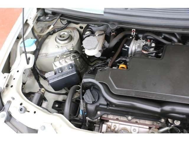 0501215A30260910W00112.jpg