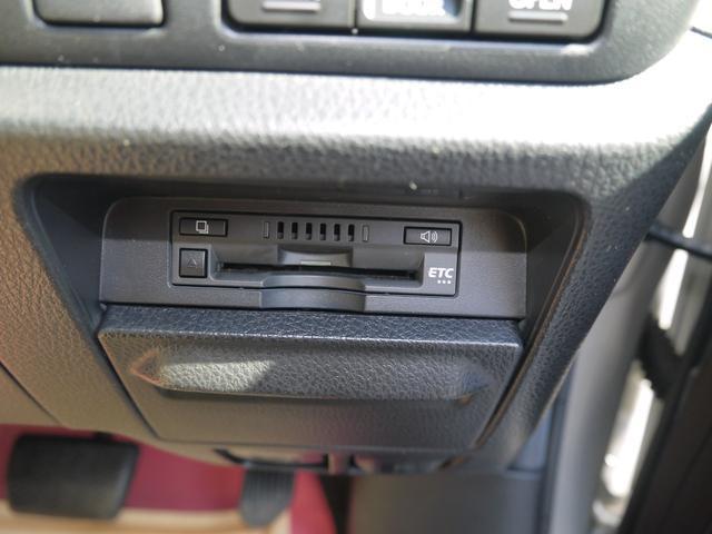 0700285A30260510W00110.jpg