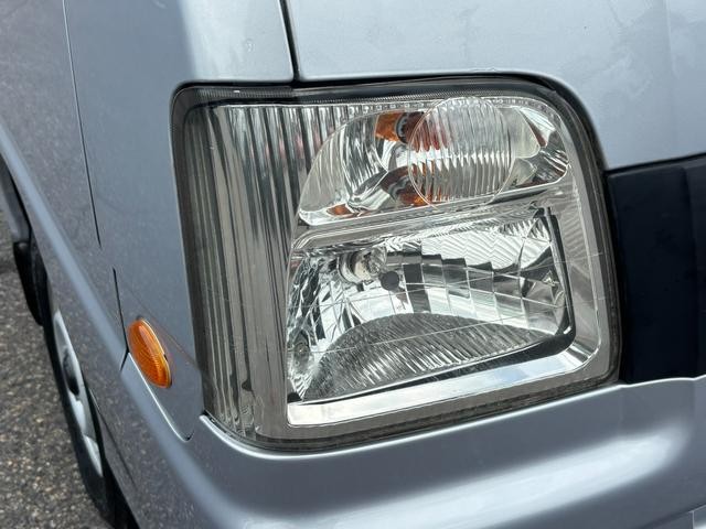 1201232A30260730W00112.jpg