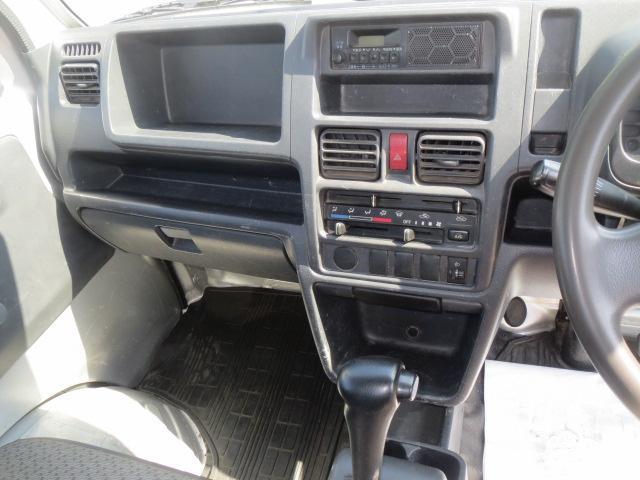 0540803A30260615W00413.jpg