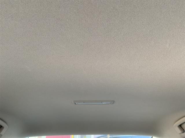 0561155A30260727W00211.jpg