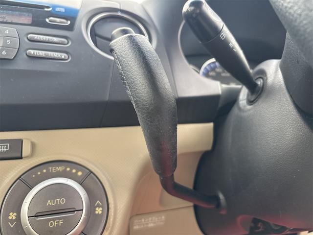 0900605A30260903W00217.jpg