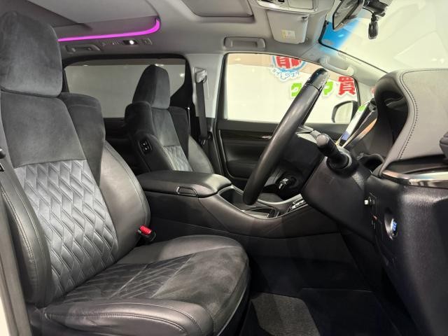 26615728_carP_l_15.jpg