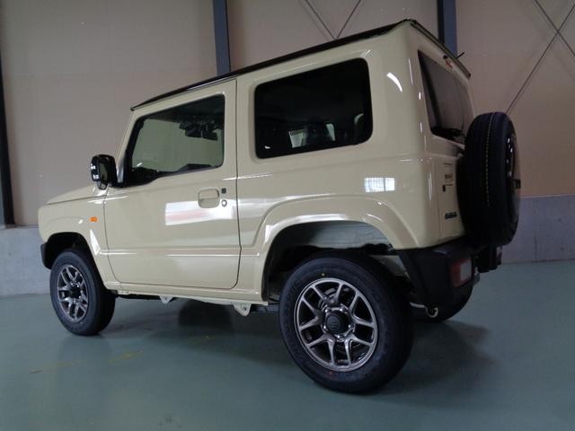 0303297A30260426W00111.jpg