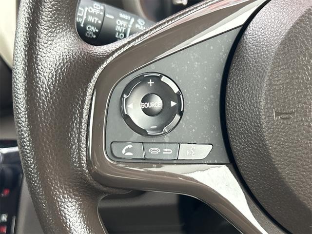 0403499A30260929W01909.jpg