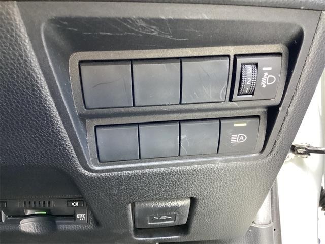 0702733A30260525W00106.jpg