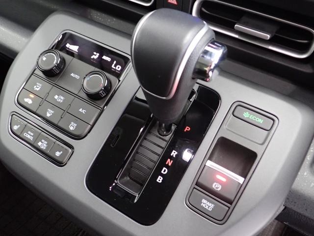 0509002A30260826W00417.jpg