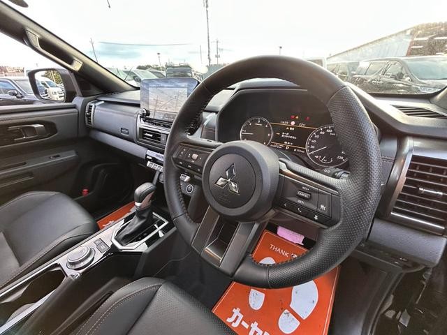 0507283A30260918W00202.jpg