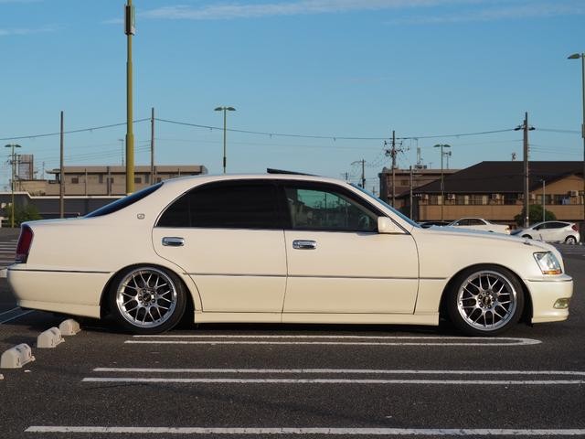0707620A30261002W00409.jpg