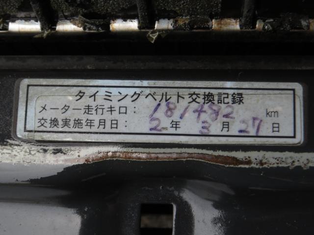 0520007A30260607W00107.jpg