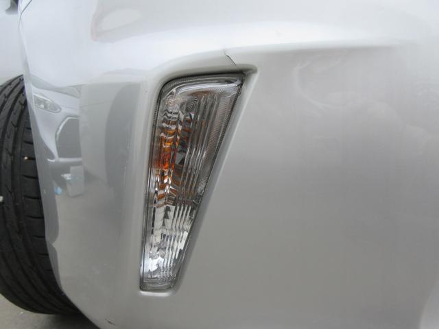 0541410A30260610W00117.jpg