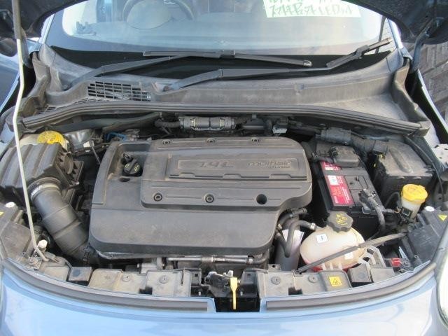 26725431_carP_l_20.jpg
