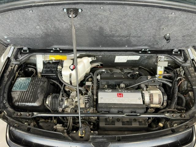0520681A30260907W01009.jpg