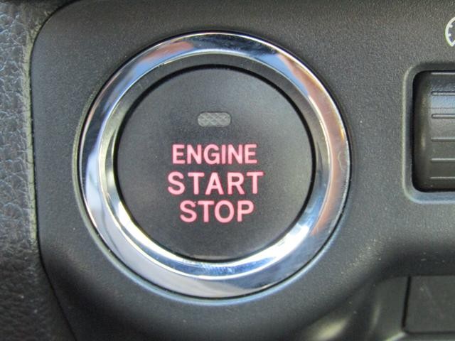 0403558A30260730W00317.jpg