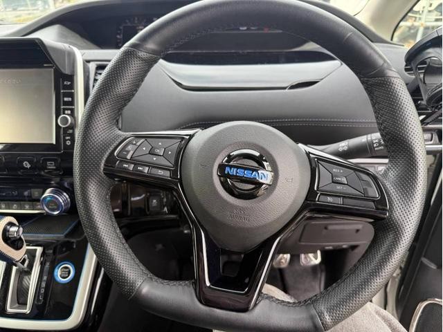 0709137A30260829W00412.jpg