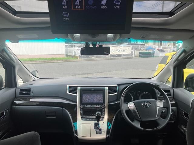 0404113A30260905W00519.jpg