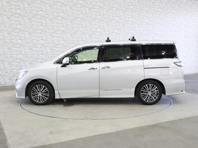 ce014ade59ff4f6d781772de1b26f571.jpg