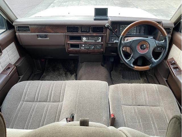 0541558A30260609W00102.jpg