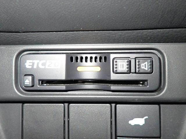 0201999A30260919W00905.jpg