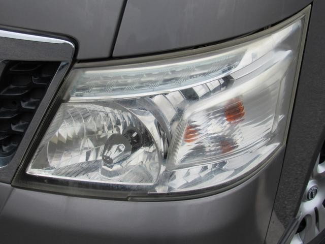 0560774A30260919W00111.jpg